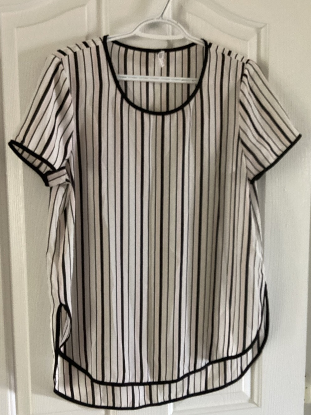 Spencer's White Short-Sleeve Top with Black Vertical Stripes